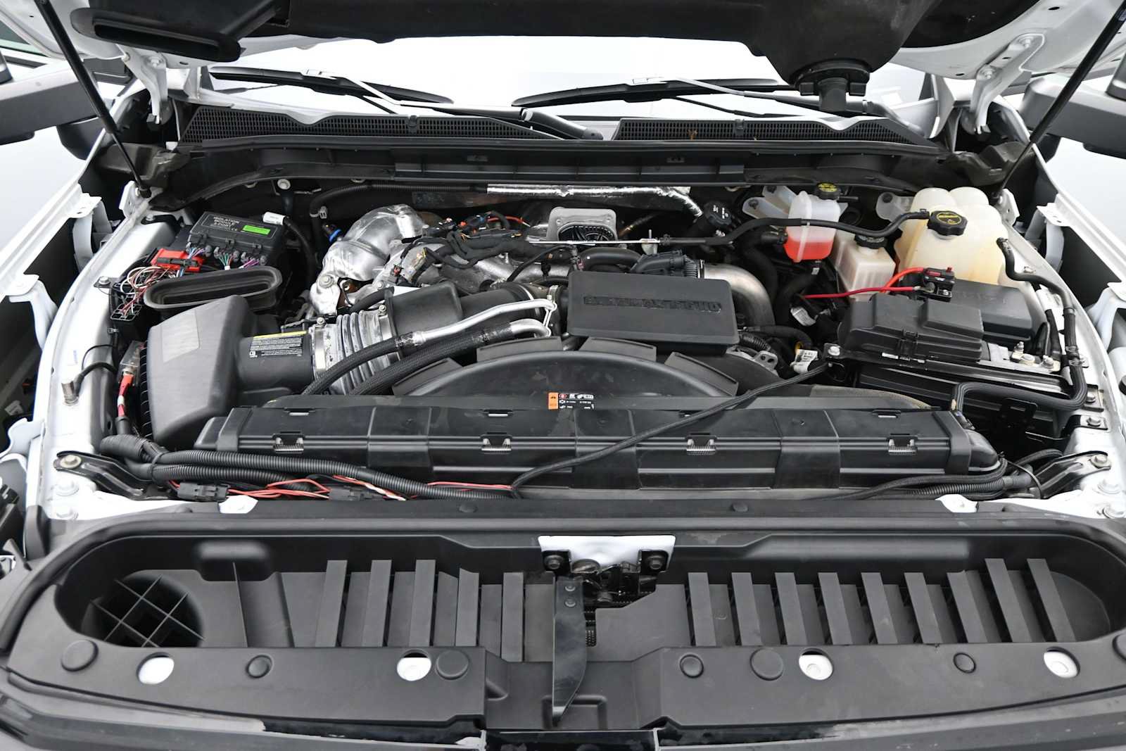 Used 2024 GMC Sierra 2500 AT4 w/ AT4 Premium Plus Package AWD/4WD image 25