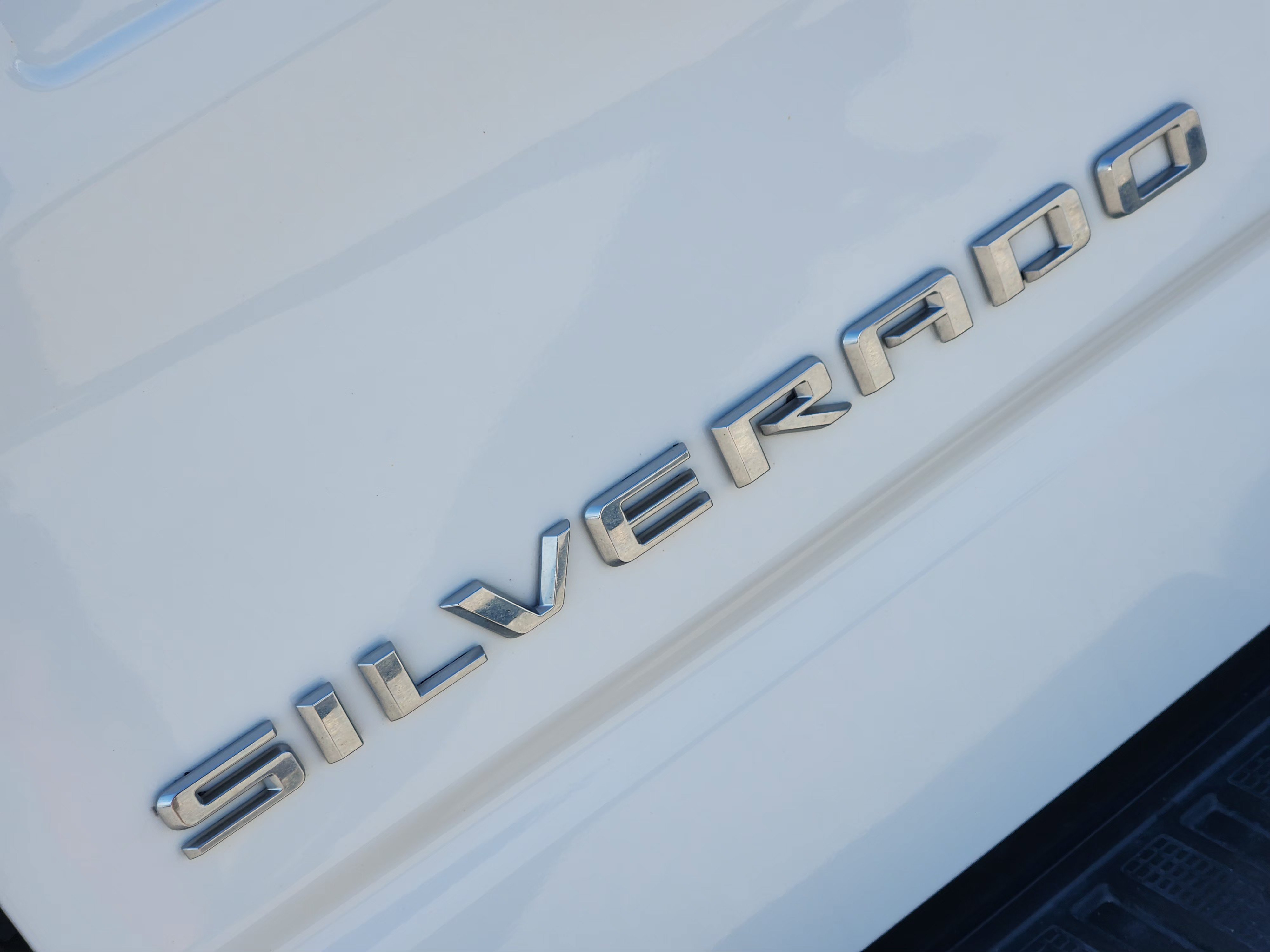 Used 2023 Chevrolet Silverado 1500 W/T w/ Trailering Package AWD/4WD image 12