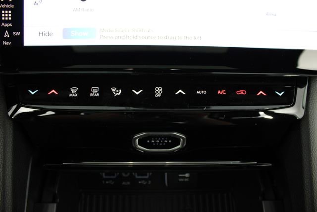 New 2026 Jeep Grand Cherokee Laredo image 6