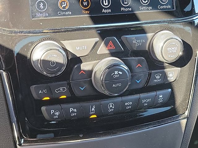 Used 2020 Jeep Grand Cherokee High Altitude image 17