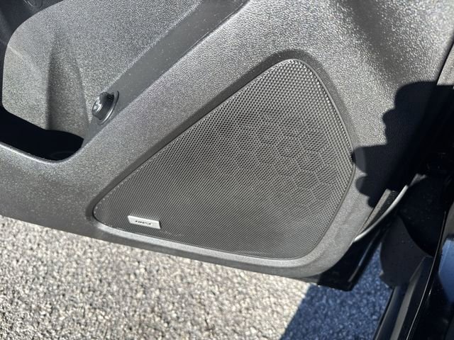 Used 2022 Chevrolet Equinox RS w/ RS Leather Package image 27