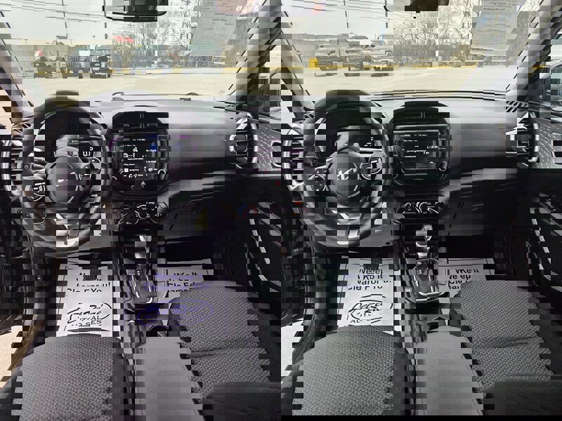 Used 2024 Kia Soul LX w/ Option Group 015 image 12