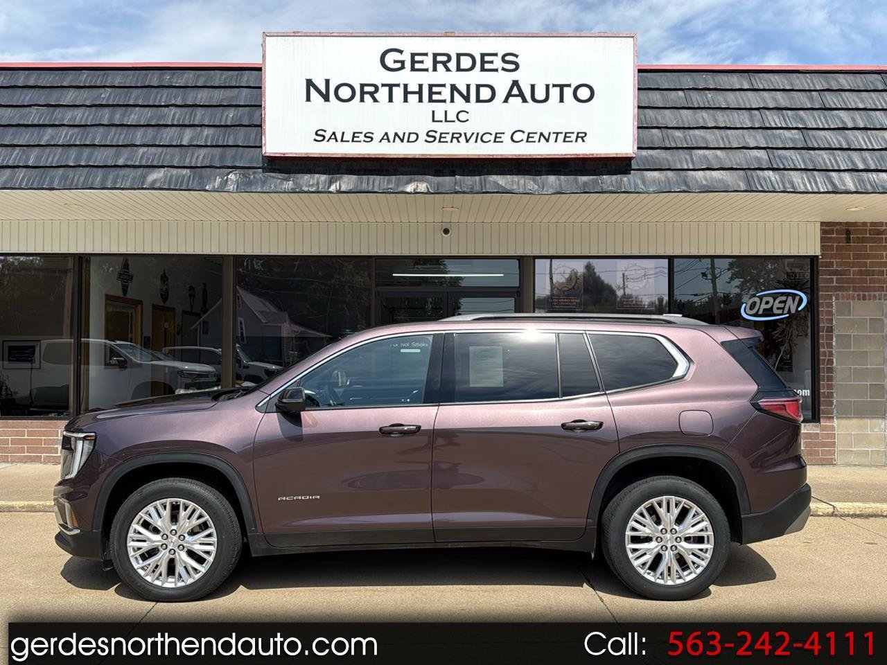 Used 2024 GMC Acadia Elevation