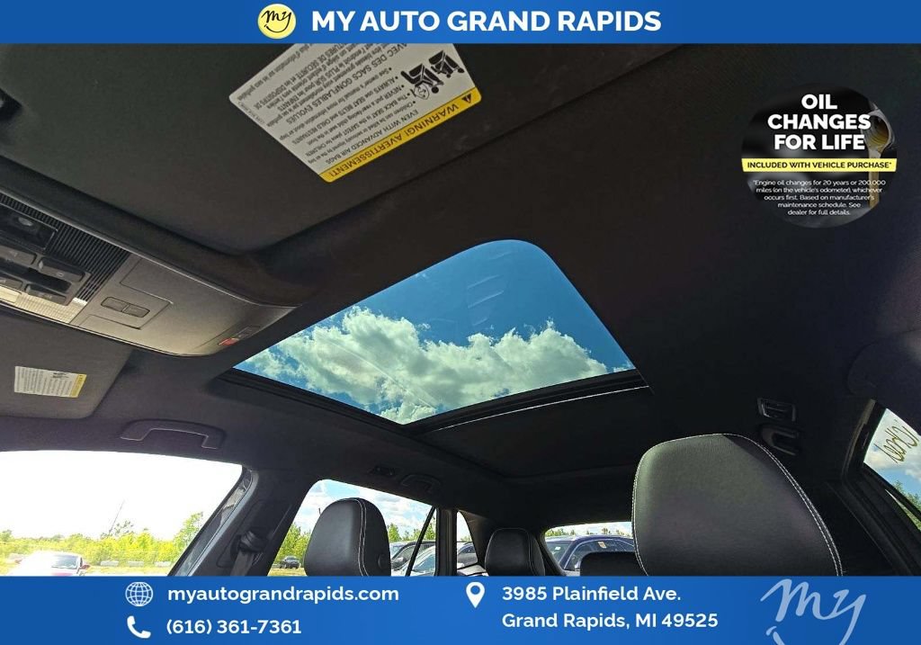 Used 2022 Volkswagen Atlas Cross Sport SEL Premium R-Line AWD/4WD image 5