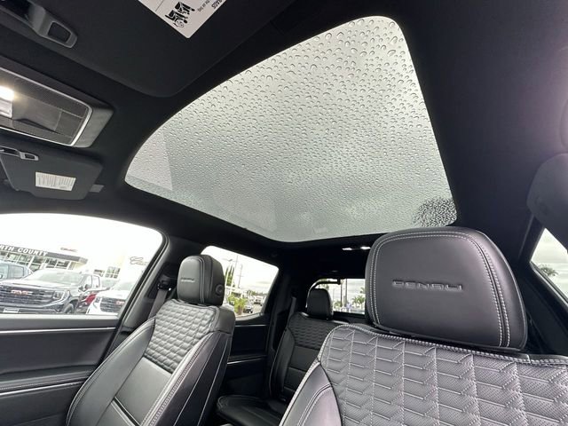 New 2025 GMC Sierra EV Denali image 19