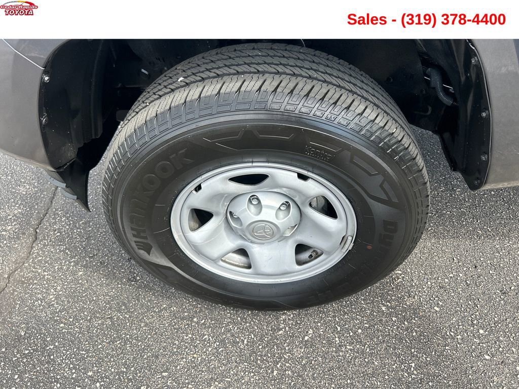Used 2020 Toyota Tacoma SR AWD/4WD image 23