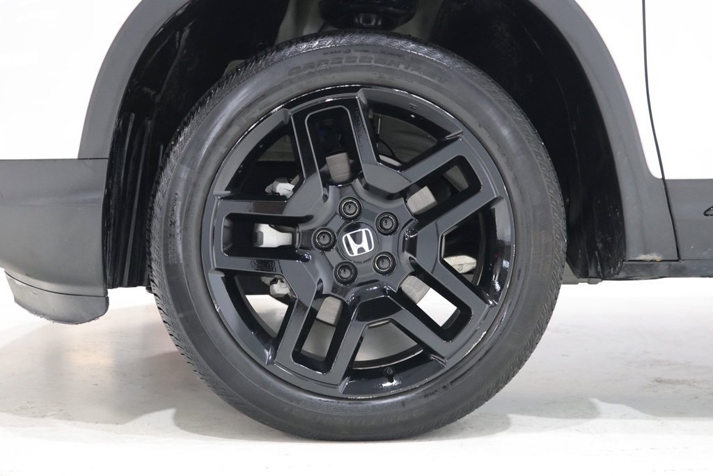 Used 2024 Honda Passport Black Edition image 11