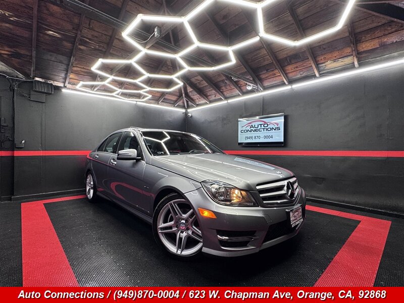 Used 2012 Mercedes-Benz C 250 Sedan image 1