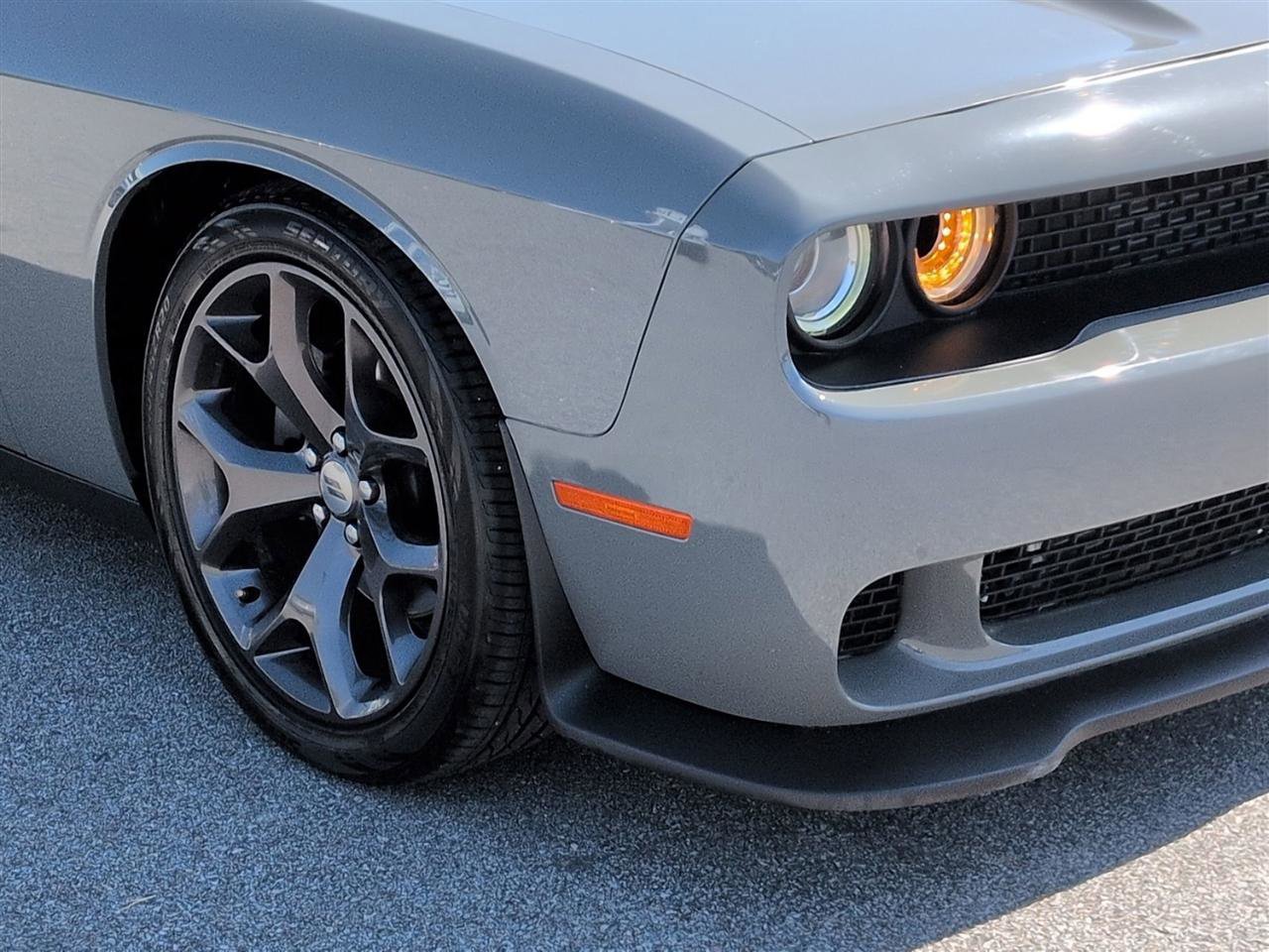Used 2017 Dodge Challenger R/T Plus RWD image 9