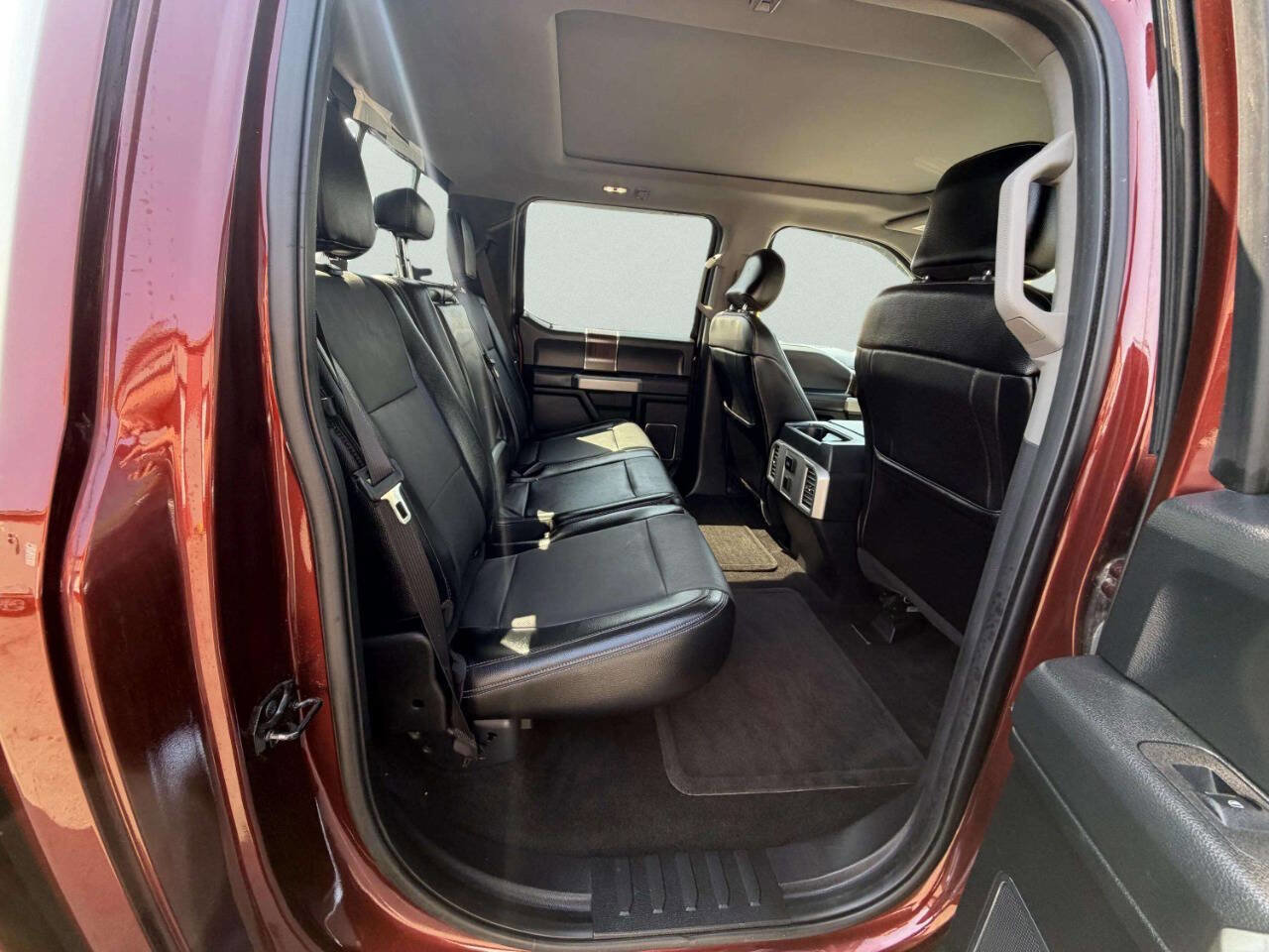 Used 2015 Ford F150 Lariat AWD/4WD image 22