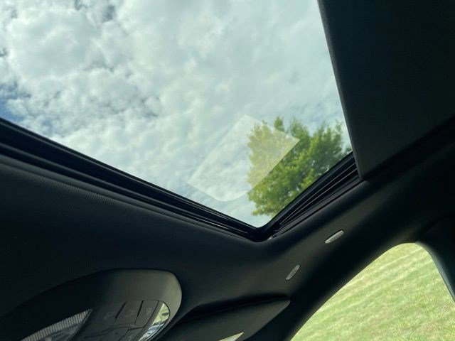 New 2026 Chrysler Pacifica Select image 16