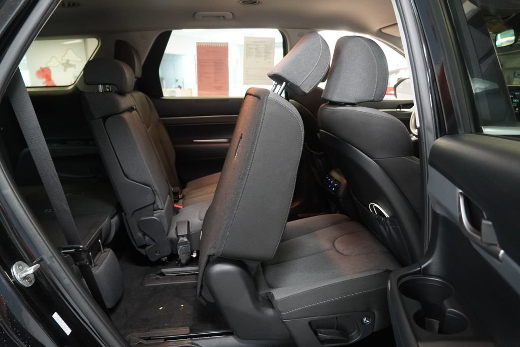 Used 2020 Hyundai Palisade SE AWD/4WD image 32