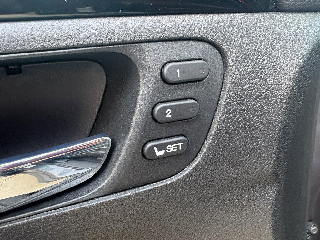 Certified 2022 Honda Pilot Touring image 11