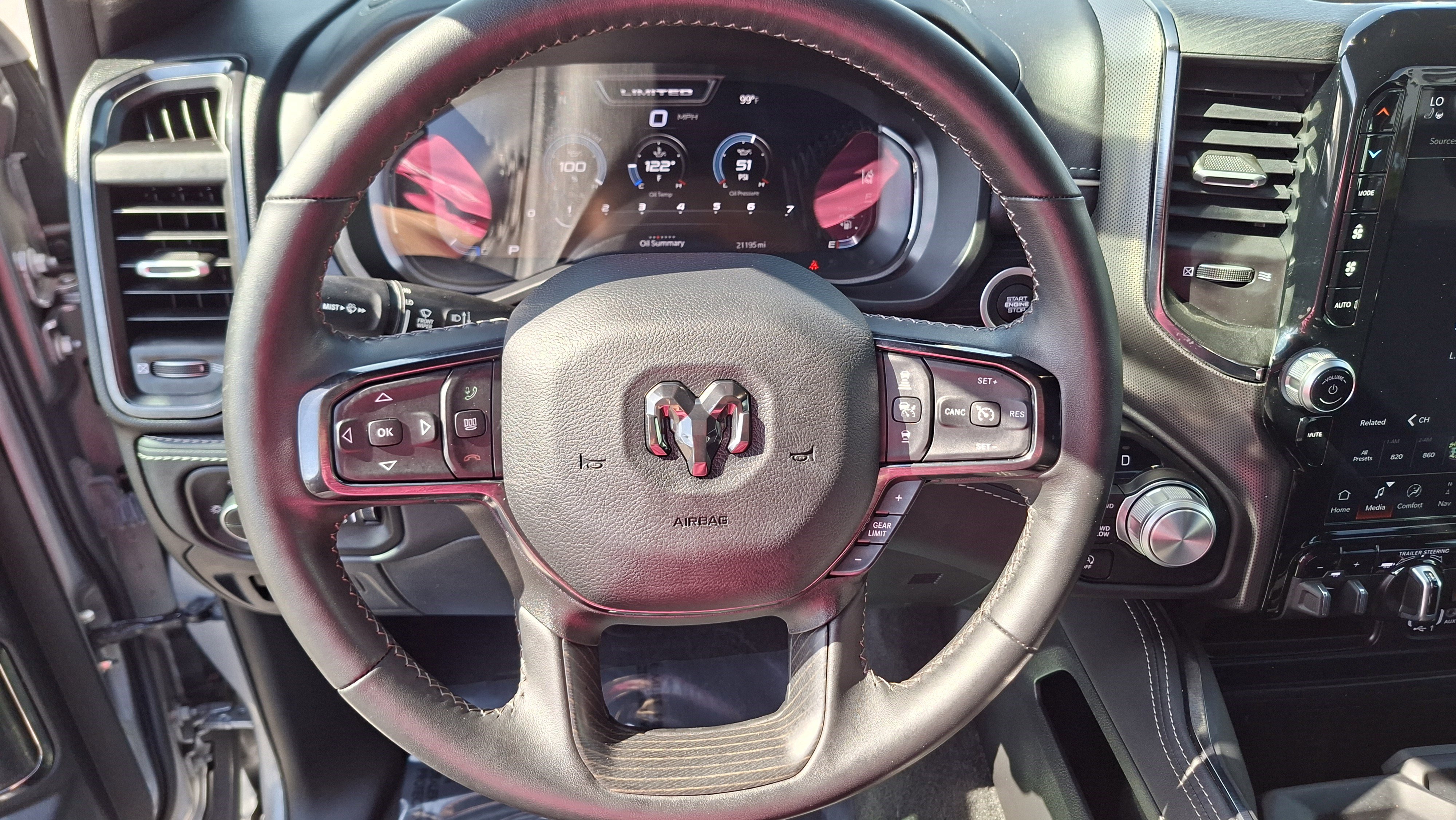 Used 2024 RAM 1500 Limited AWD/4WD image 11