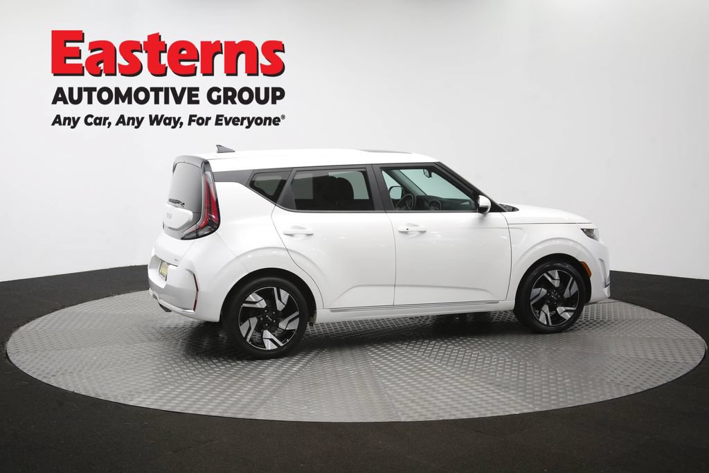Used 2023 Kia Soul GT-Line FWD image 43