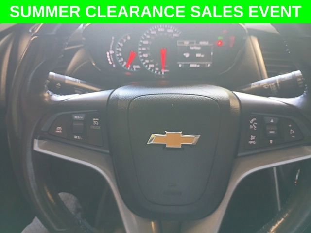 Used 2022 Chevrolet Trax LT w/ Driver Confidence Package AWD/4WD image 10