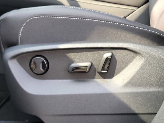 New 2026 Volkswagen Atlas SE image 34