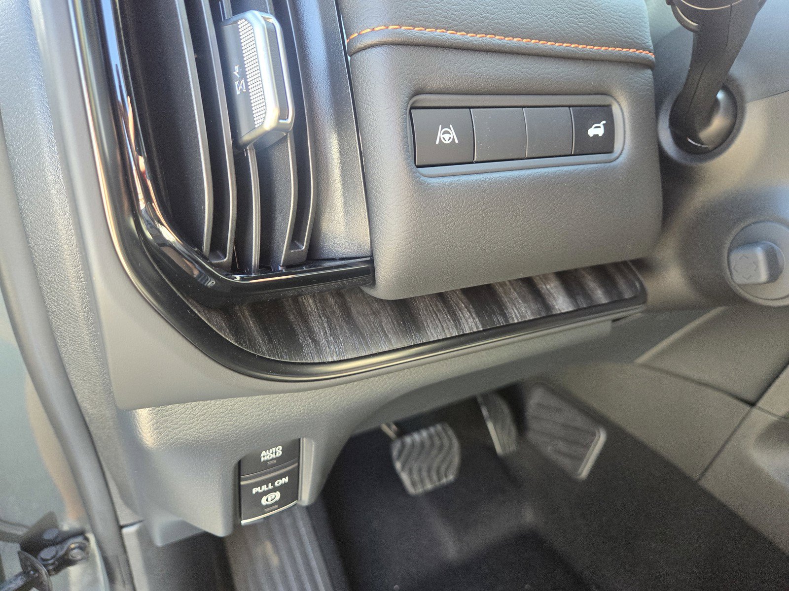New 2026 Nissan Armada PRO-4X AWD/4WD image 11
