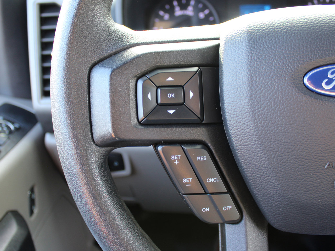 Used 2022 Ford F350 XL w/ STX Appearance Package image 25