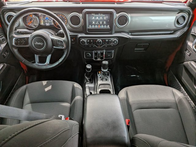 Used 2018 Jeep Wrangler Unlimited Sahara w/ Cold Weather Group image 20