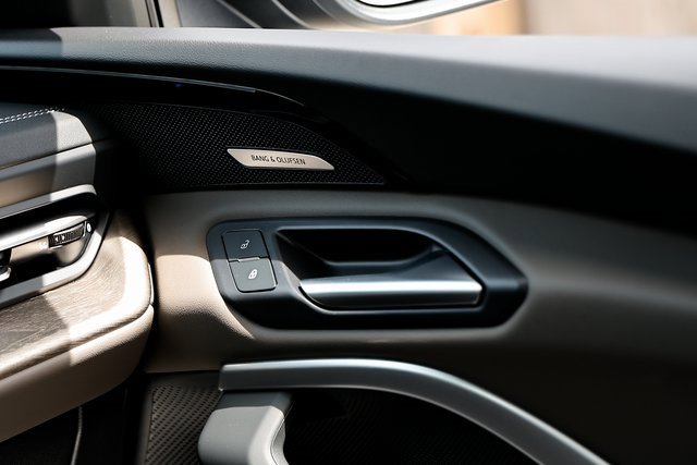 New 2025 Audi Q5 Premium Plus image 35