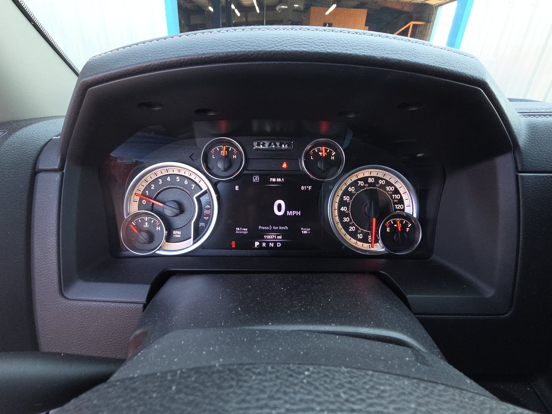 Used 2017 RAM 1500 Laramie w/ Convenience Group AWD/4WD image 10