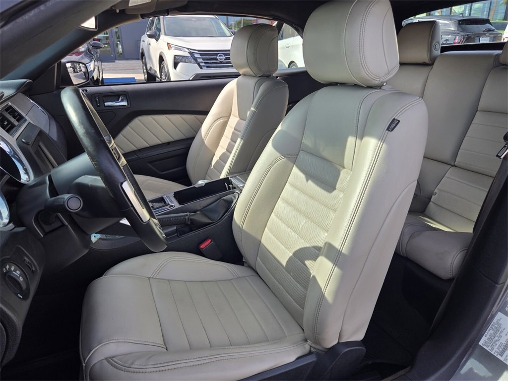 Used 2014 Ford Mustang Premium w/ Electronics Package image 10