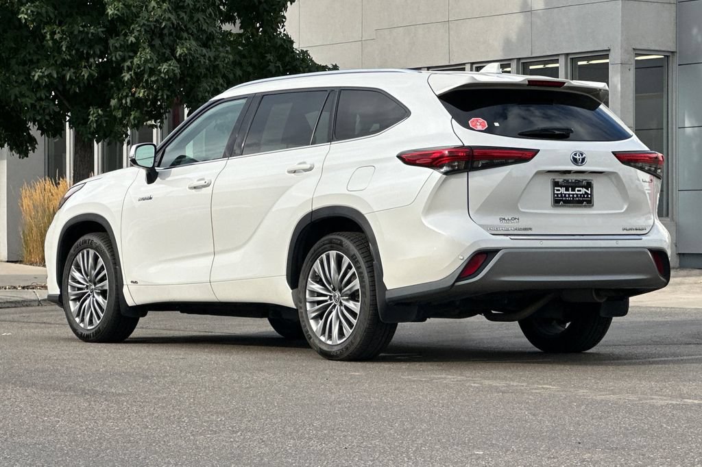 Used 2021 Toyota Highlander Platinum AWD/4WD image 9