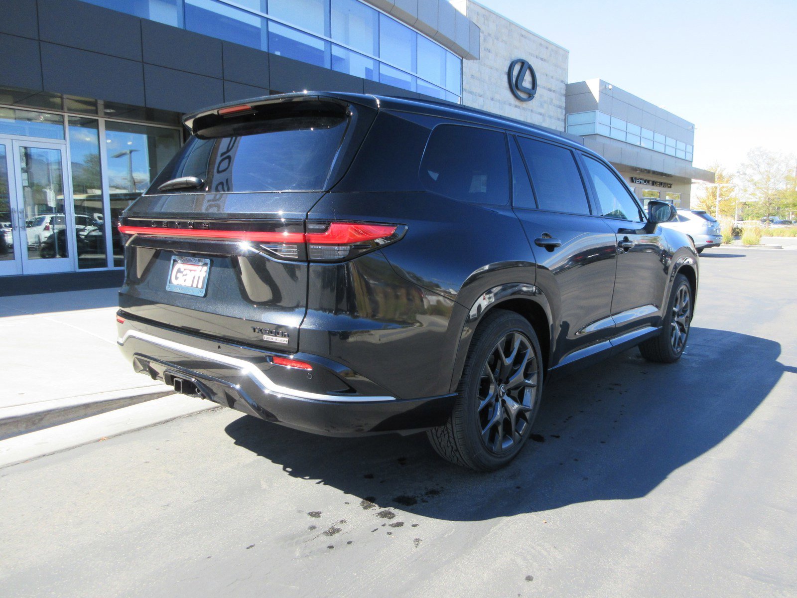 New 2026 Lexus TX 500h AWD image 10