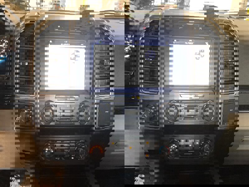 Used 2019 Ford F150 XLT w/ Equipment Group 301A Mid image 11