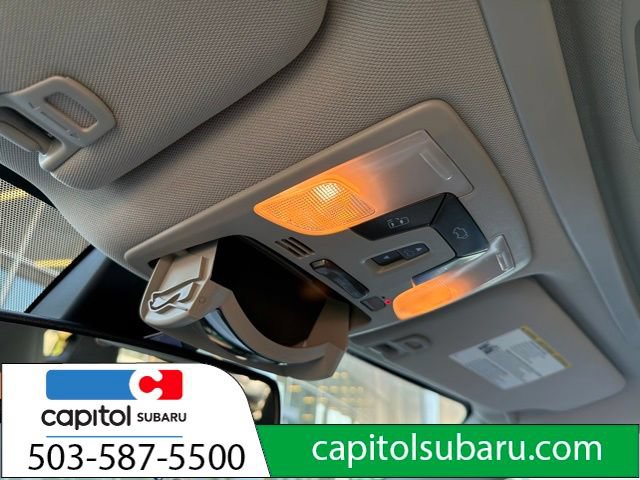 Used 2020 Toyota Sienna XLE Premium FWD image 16