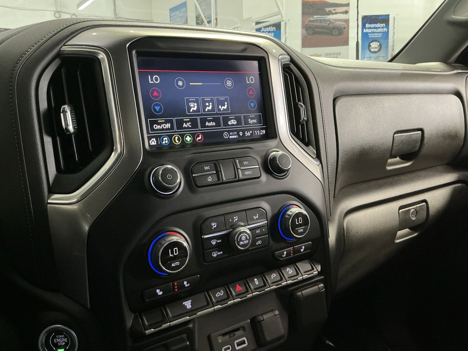 Used 2022 Chevrolet Silverado 2500 LTZ AWD/4WD image 22