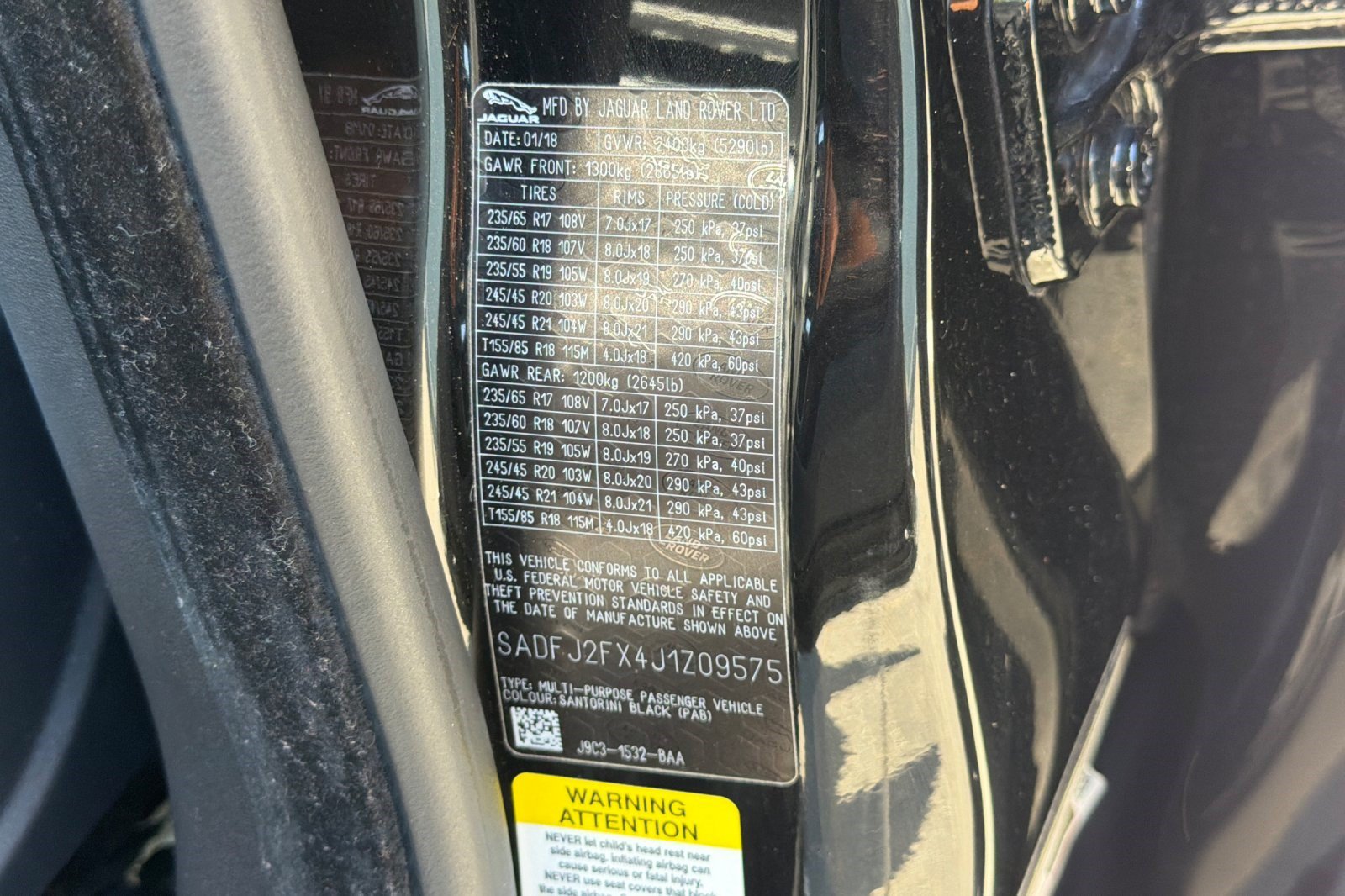 Used 2018 Jaguar E-PACE S AWD/4WD image 29