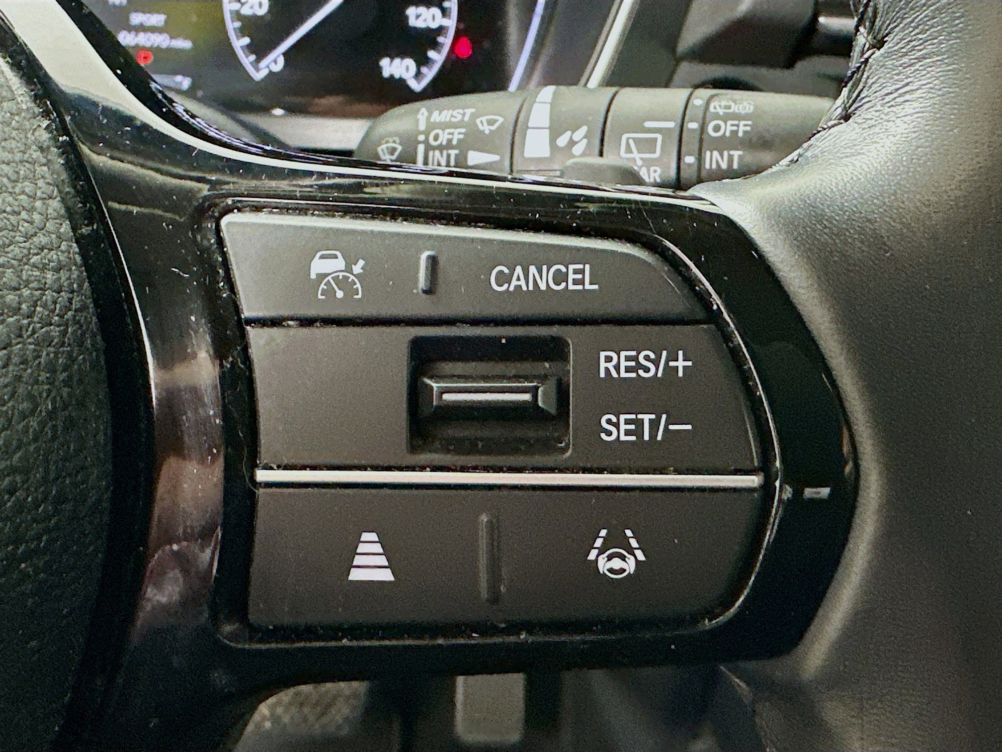 Used 2023 Honda Pilot Touring image 14