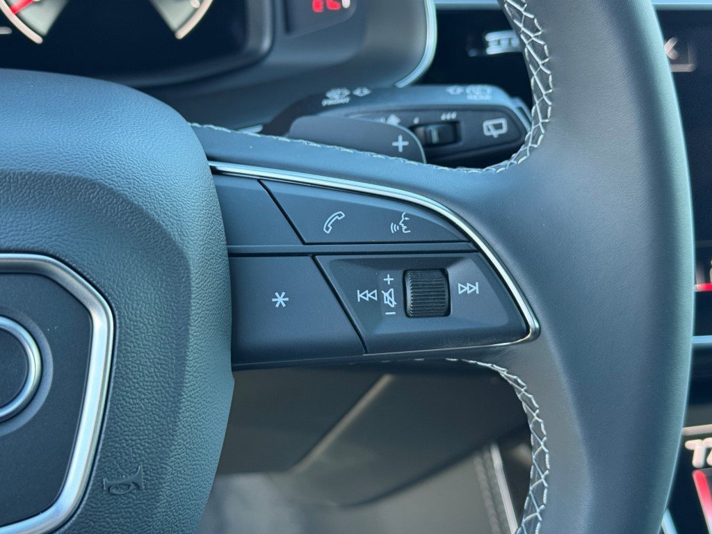 New 2026 Audi Q8 Premium Plus image 28