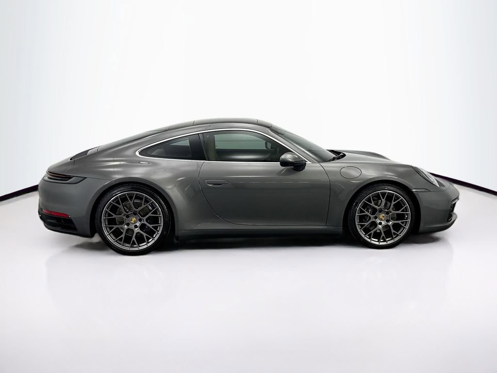 Used 2021 Porsche 911 Carrera image 4