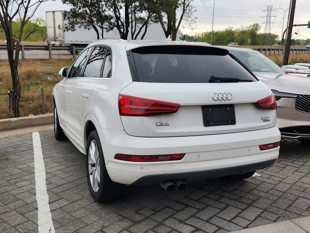 Used 2018 Audi Q3 2.0T Premium Plus w/ Premium Plus Package AWD/4WD image 5