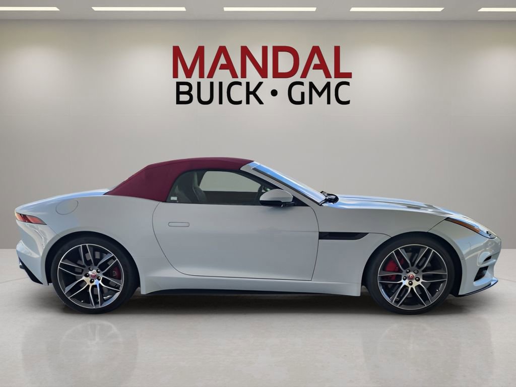 Used 2018 Jaguar F-TYPE R image 5