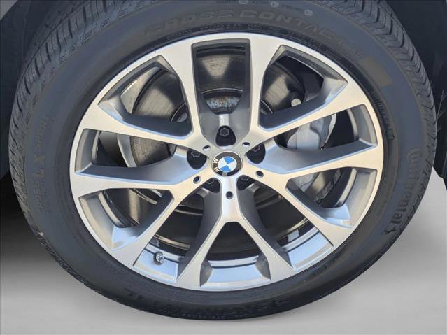 Used 2019 BMW X5 xDrive40i w/ Premium Package 2 AWD/4WD image 23