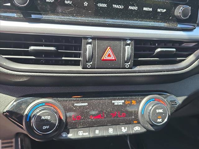 Used 2024 Kia Forte GT-Line image 13