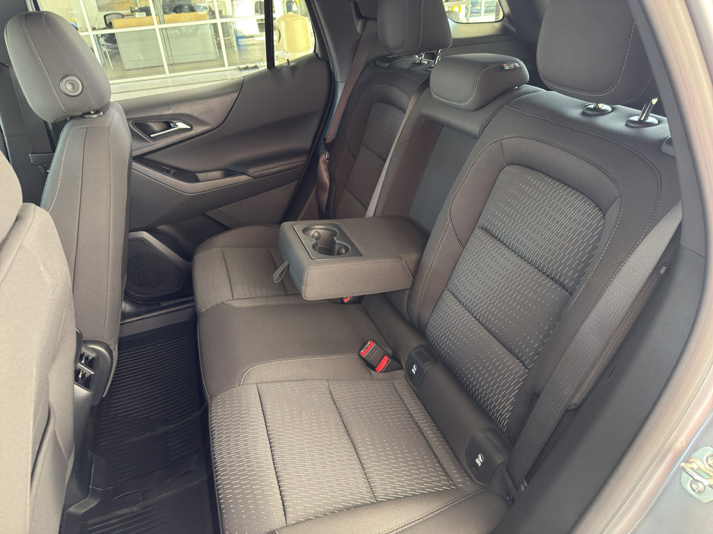 New 2026 Chevrolet Equinox LT image 18