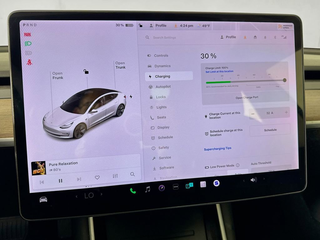 Used 2019 Tesla Model 3 Standard Range RWD image 16