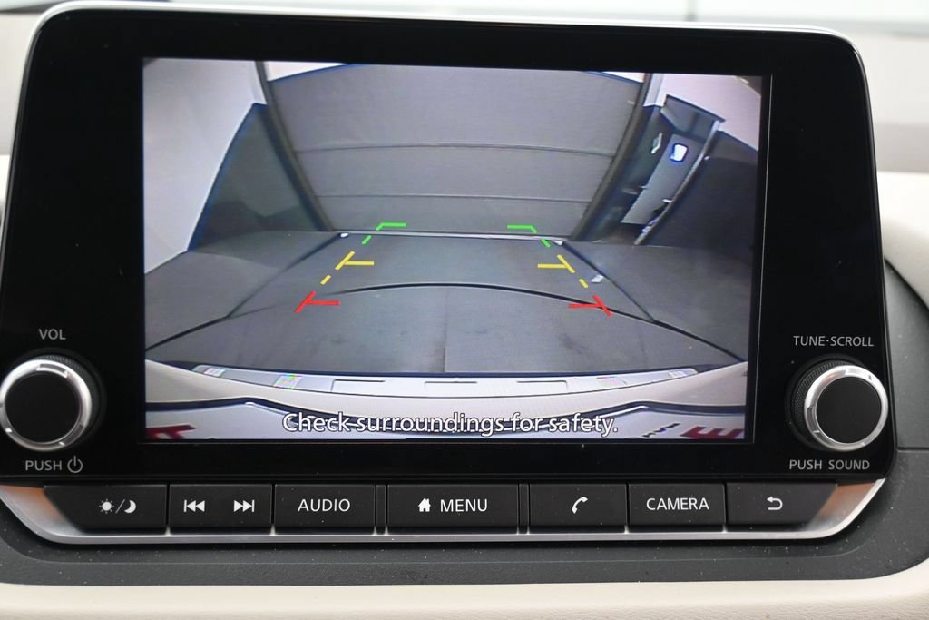 Used 2023 Nissan Rogue SV AWD/4WD image 14