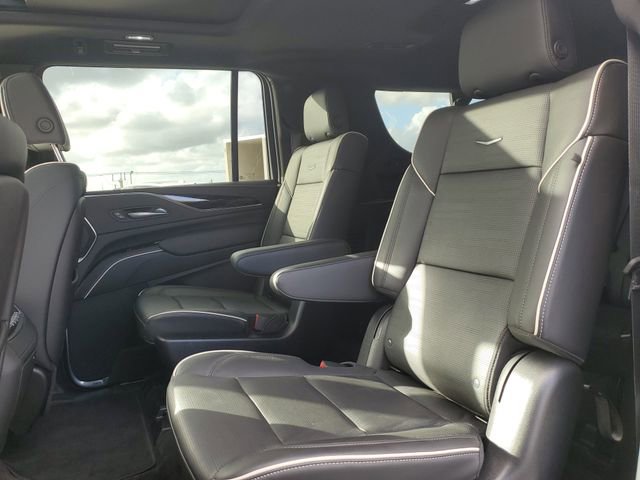 Certified 2023 Cadillac Escalade ESV Sport w/ Touring Package image 19