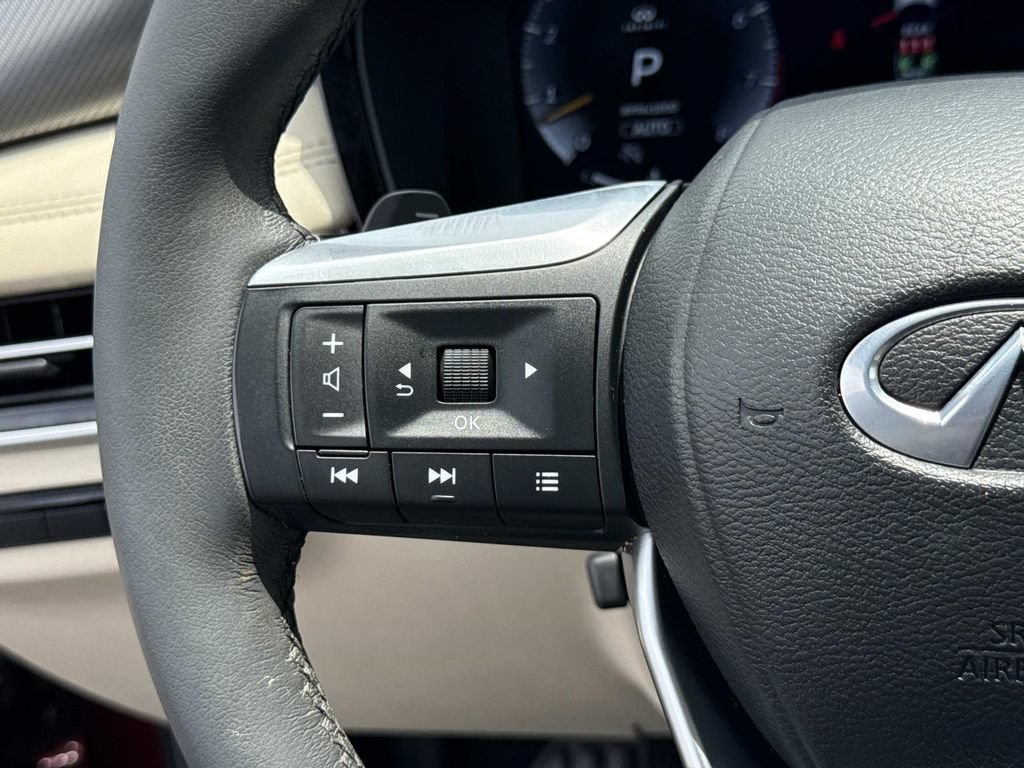 Used 2024 INFINITI QX60 Luxe AWD/4WD image 10