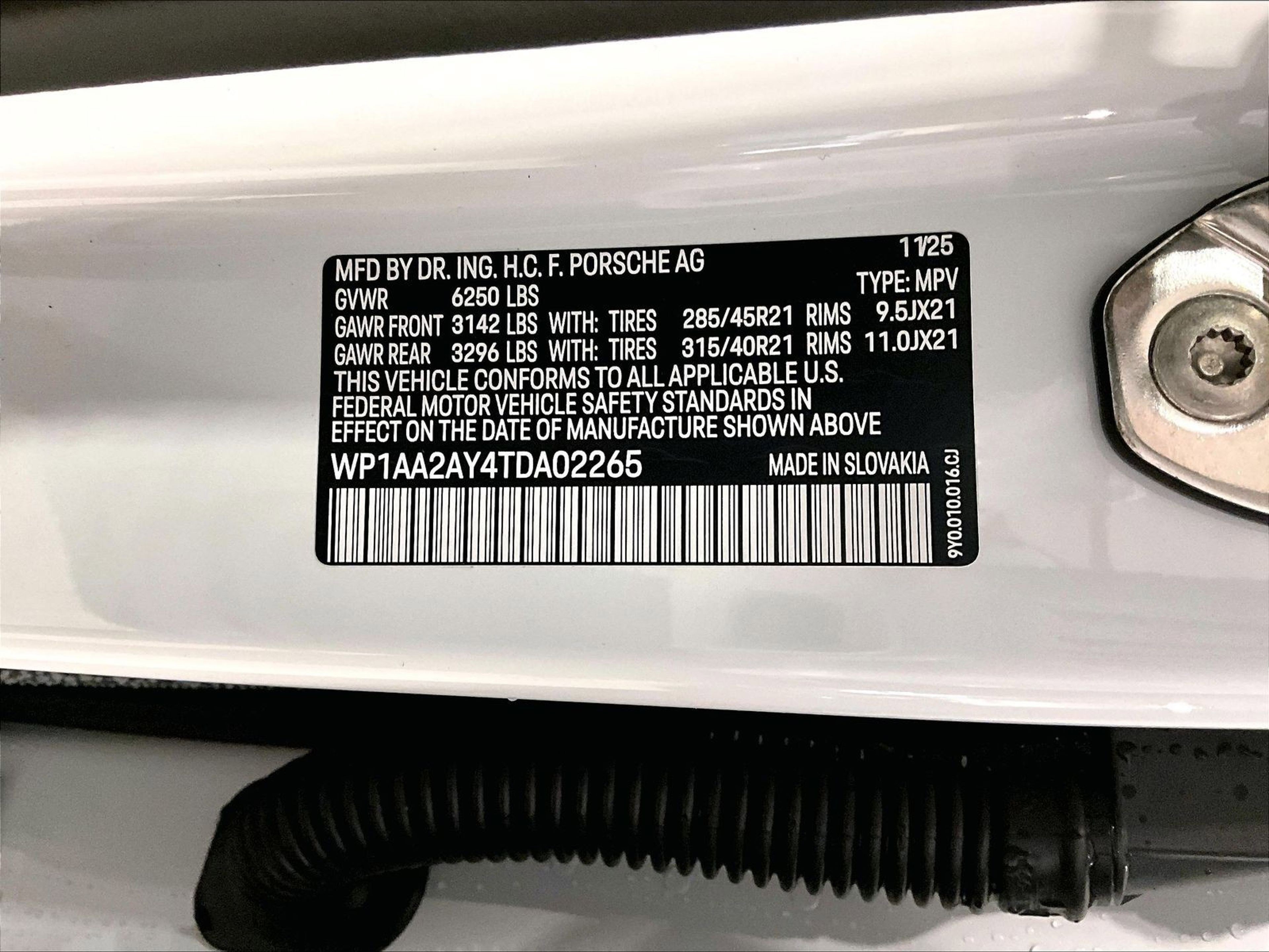 New 2026 Porsche Macan S image 15