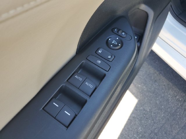 Used 2016 Honda Civic Touring image 20