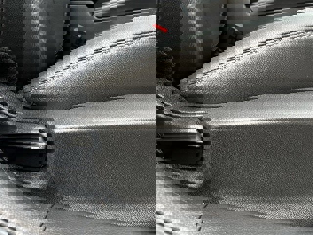 Used 2025 Honda Civic Sport image 32