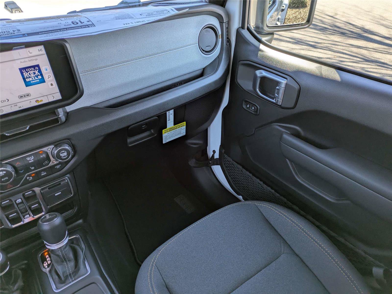 New 2026 Jeep Gladiator Sport image 17