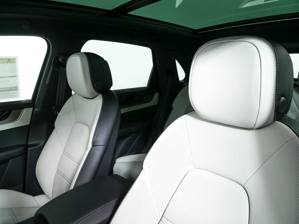 New 2026 Porsche Cayenne E-Hybrid image 5